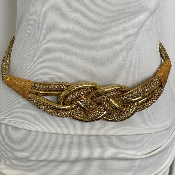 Flashy gold vintage belt. Totally 80’s - Picture 2 of 2